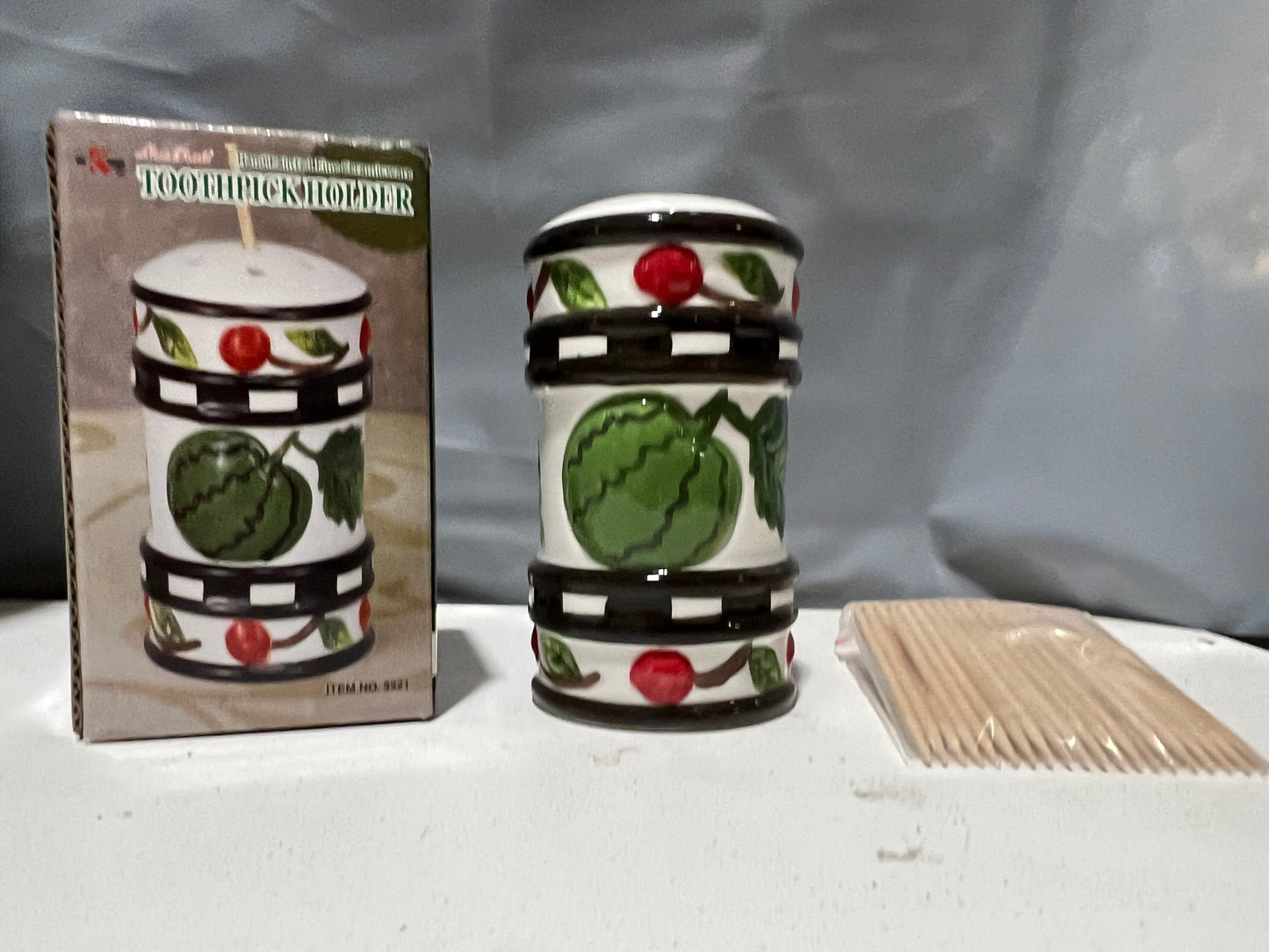 Fruit 3321 Hand Painted Fine Ceramicware Toothpick Holder w/20 Picks