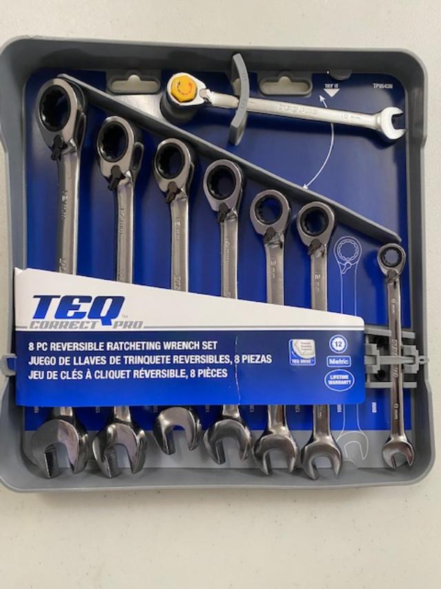 TEQ Correct Professional 8-Pc Reversible Ratcheting Combination Wrench TP9543